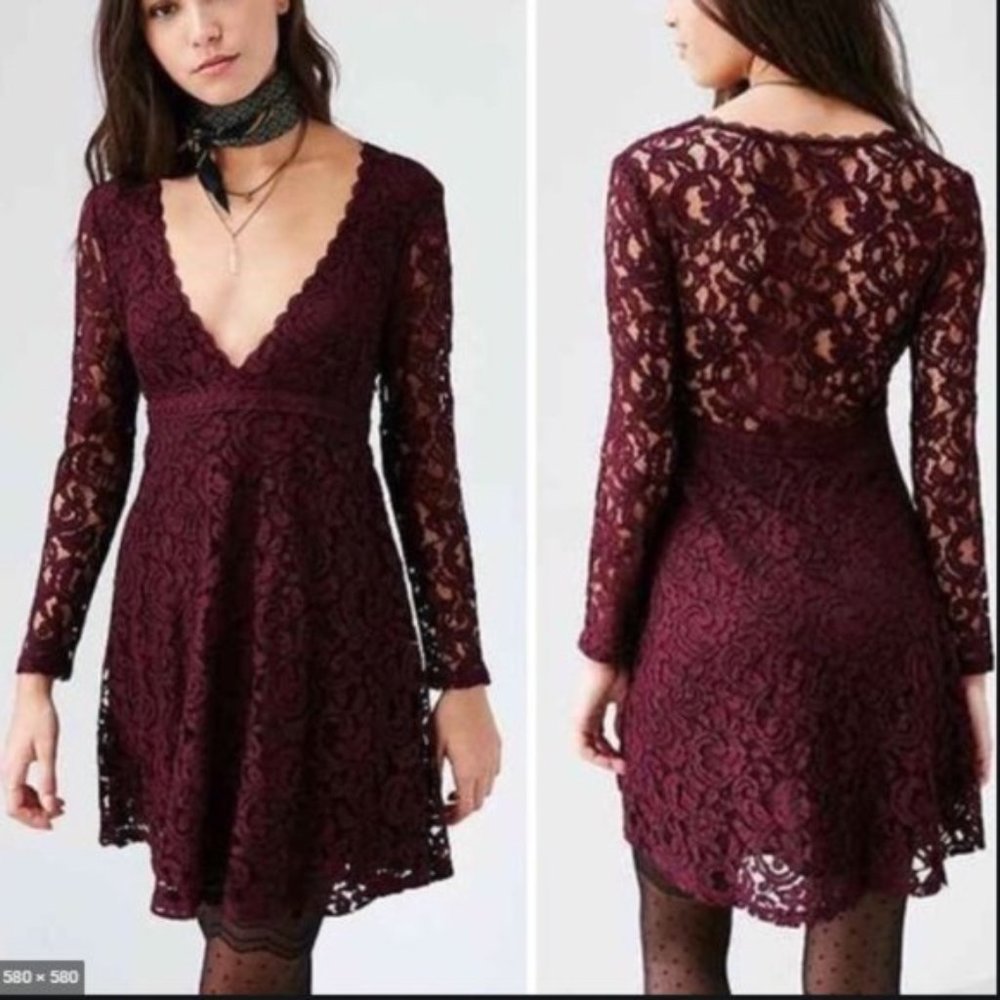 NWT UO kimchi blue lace dress